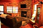 Bear Pause- Blue Ridge Cabin Rentals- Living Room